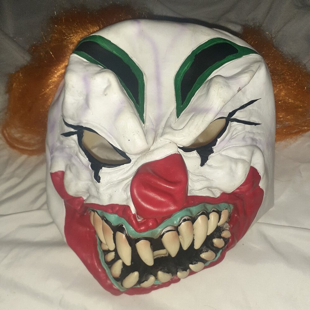 SPIRIT HALLOWEEN EVIL CLOWN MASK CARNIVAL KILLER CLOWN SCARY RUBBER FULL FACE